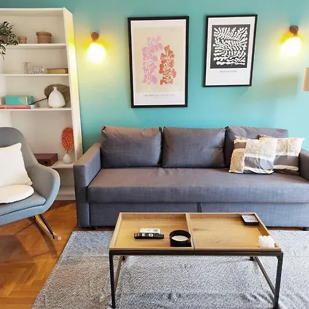 Apartment Chic Urban Retreat Steps From Museum Of Cont. Art! Athens